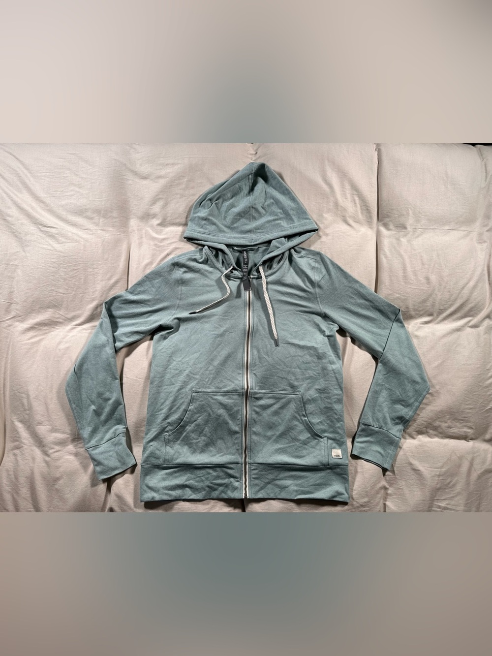 Vuori Women's Halo Performance Hoodie 2.0 Sage Green Full Zip VW268 XSmall